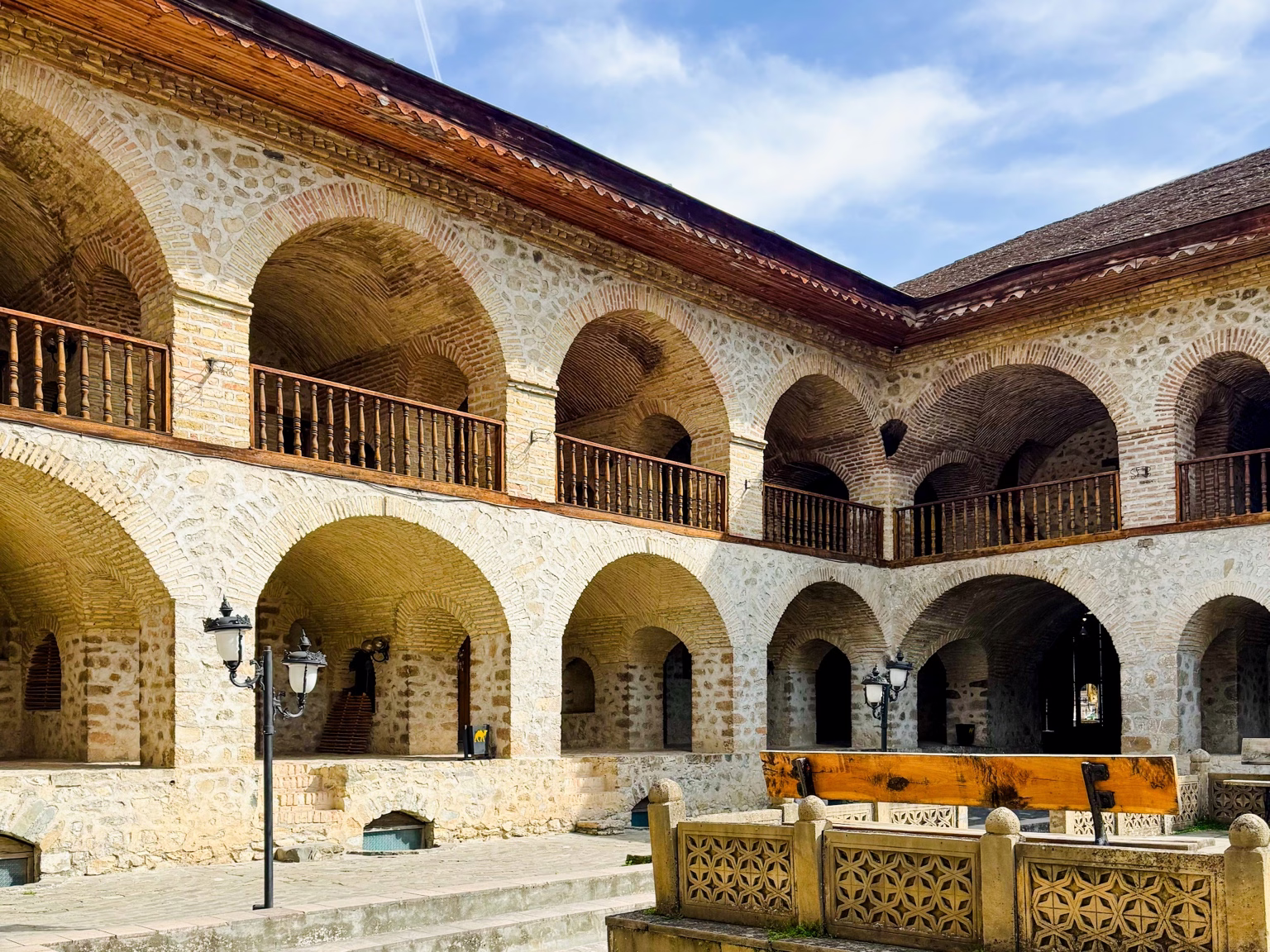 キャラバンサライ